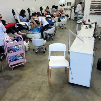 Nail Lounge - Interior is always immaculate - Nail Salons Near Me - Pasadena, California