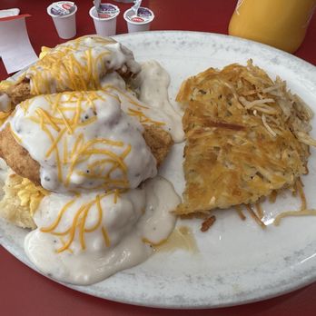 Apple Barrel Cafe - Chicken and Biscuit - American Near Me - Owasso, Oklahoma