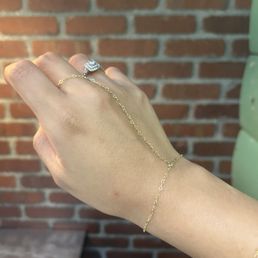 Permanent bracelet