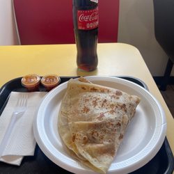 Nico's Mexican Food - Chicken quesadilla