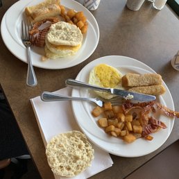 Complimentary Breakfast Complimentary Breakfast