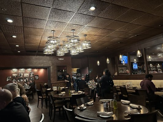 Photo of Traverso's Restaurant - Naperville, IL, US.