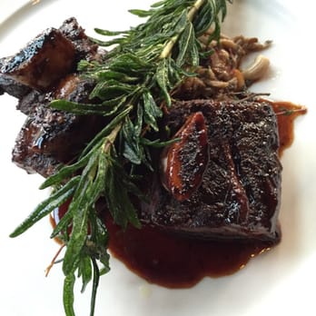 Black Bottle - Country Natural Beef Short Ribs Malbec Glaze - New American Near Me - Bellevue, Washington Black Bottle - Country Natural Beef Short Ribs Malbec Glaze - New American Near Me - Bellevue, Washington