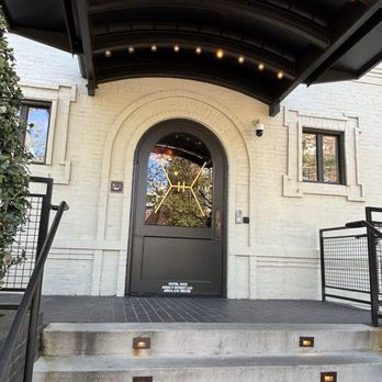 Hive Bar x &bar - Vegan Near Me - Washington, DC, District of Columbia Hive Bar x &bar - Vegan Near Me - Washington, DC, District of Columbia