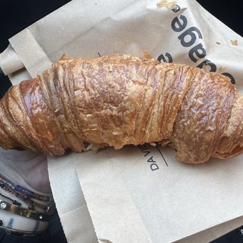 Da Vien Coffee - Ham and Swiss croissant - Coffee & Tea Near Me - Cerritos, California