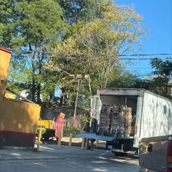Popeyes Louisiana Kitchen - Why would you block the drive thru for a delivery at 4:30pm on a Thursday???