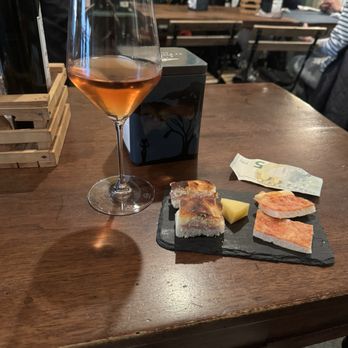 le plantagioni del caffe - The 5 euro glass of wine and snack on a rainy day. - Wine Bars Near Me - Orta San Giulio, NO le plantagioni del caffe - The 5 euro glass of wine and snack on a rainy day. - Wine Bars Near Me - Orta San Giulio, NO