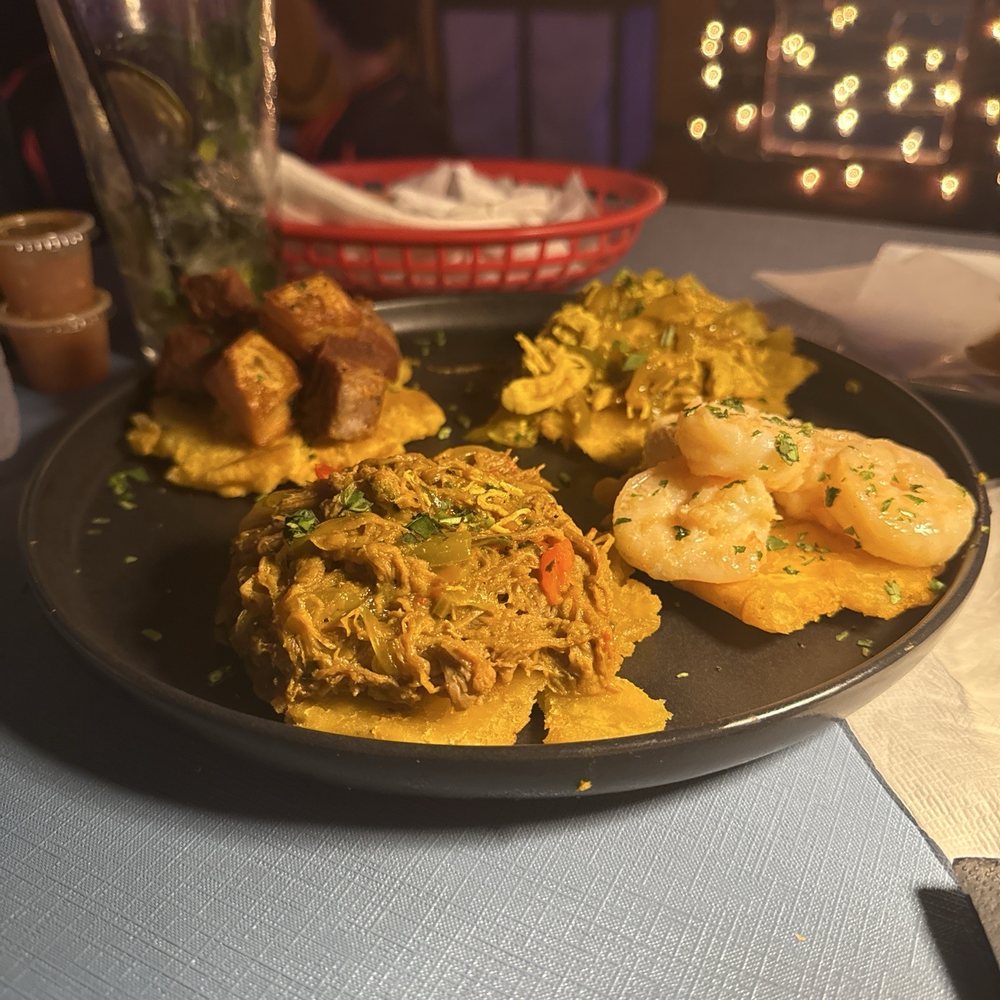 Tipico Rinconcito Colombiano - Tostones - Colombian Near Me - Sunrise, Florida Tipico Rinconcito Colombiano - Tostones - Colombian Near Me - Sunrise, Florida