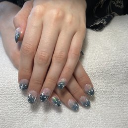 Ombré dip nails with glitter and star design! :)