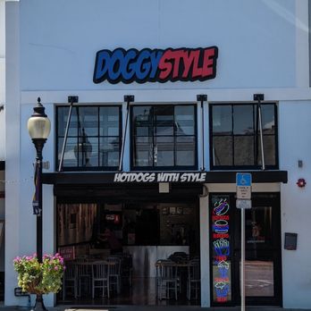 DoggyStyle - Entrance - Hot Dogs Near Me - Sarasota, Florida