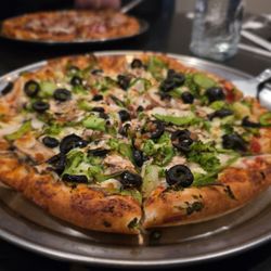 Town Grill & Pizzeria - Small veggie pizza