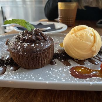 Limón - Chocolate Bandido - Peruvian Near Me - Oakland, California