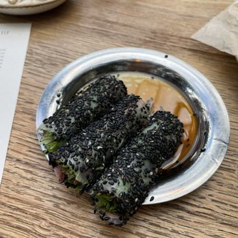 De Kas - Incredible spring rolls - Modern European Near Me - Amsterdam, New Hampshire