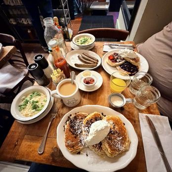 Bubby's Tribeca - Pancake Flight - American Near Me - New York, New York