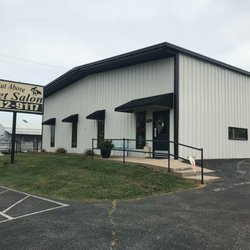 A Cut Above Pet Salon