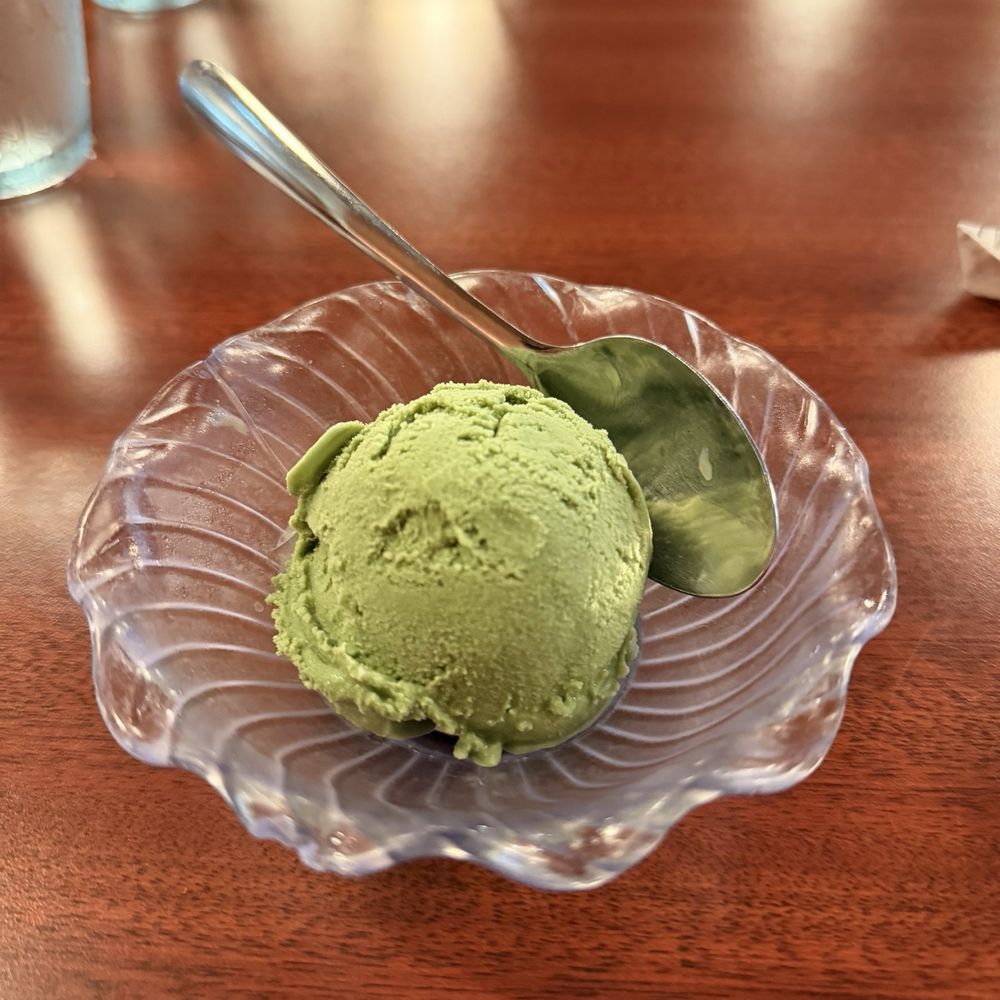 Ginza Sushi - Matcha Ice Cream - Sushi Bars Near Me - Honolulu, Hawaii Ginza Sushi - Matcha Ice Cream - Sushi Bars Near Me - Honolulu, Hawaii