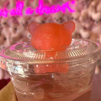 Cafe De Flores - Desserts Near Me - Las Vegas, Nevada Cafe De Flores - Desserts Near Me - Las Vegas, Nevada