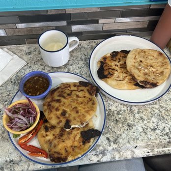 Pupusatime - Salvadoran Near Me - Hollywood, Florida