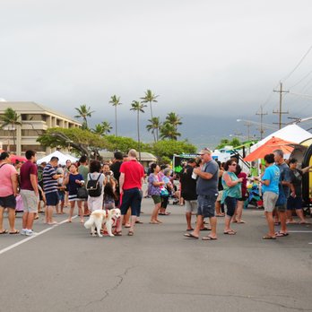 Maui Sunday Market - Always a happy crowd at the Sunday Market. And always a lot to choose from with their line up of awesome, local food trucks! - Flea Markets Near Me - Kahului, Hawaii