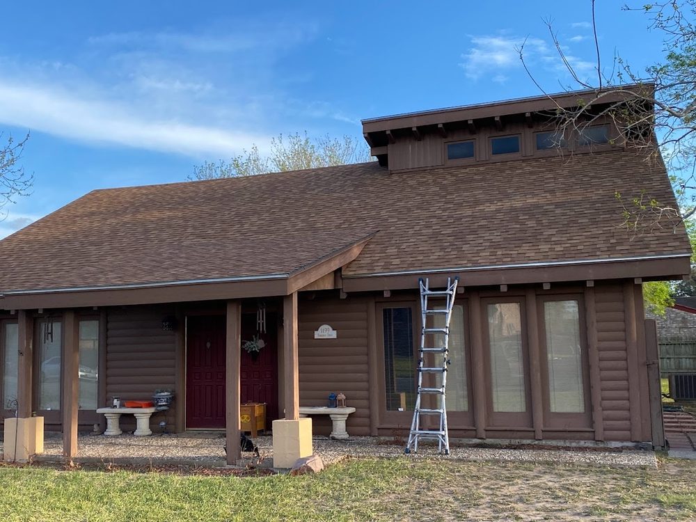 Slide of Reyes Roofing