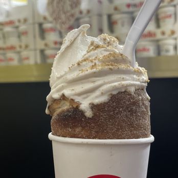 AZ Chimney Cakes - Vanilla gelato filled chimney cake. There was a peanut buttery surprise inside. The chimney cake was sugary and cinnamon dipped goodness. - Chimney Cakes Near Me - Mesa, Arizona AZ Chimney Cakes - Vanilla gelato filled chimney cake. There was a peanut buttery surprise inside. The chimney cake was sugary and cinnamon dipped goodness. - Chimney Cakes Near Me - Mesa, Arizona