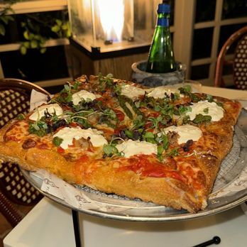 Truly Pizza - Vodka pizza with chicken sausage added, 10/10 - Pizza Near Me - Laguna Beach, California Truly Pizza - Vodka pizza with chicken sausage added, 10/10 - Pizza Near Me - Laguna Beach, California