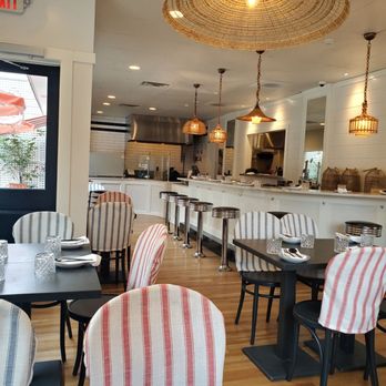Mr. R - Asian Fusion Near Me - Newport, Rhode Island