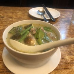Nitaya's Thai Kitchen - Green curry with chicken