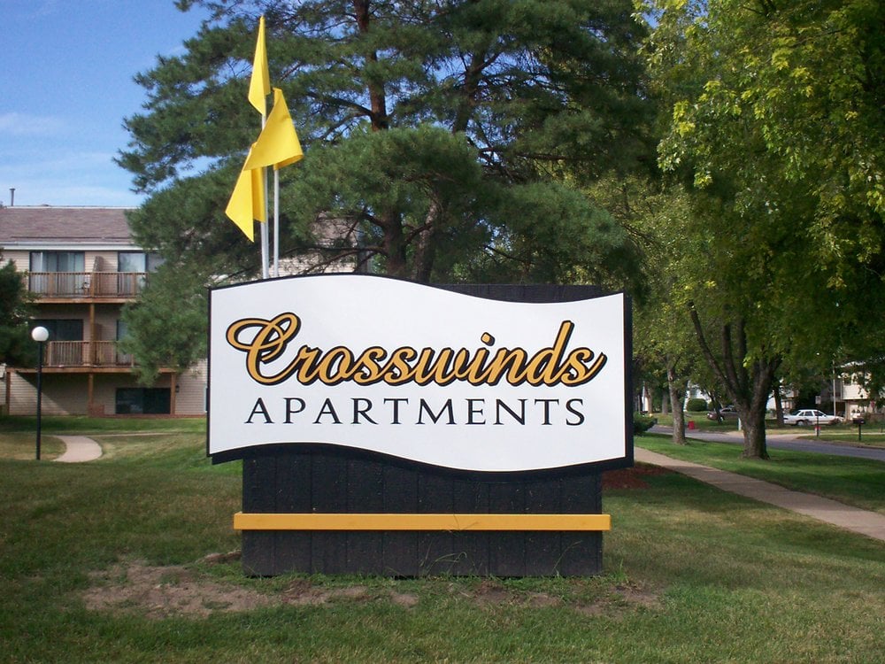 CROSSWINDS APARTMENTS Updated April 2024 949 S 70th Plz, Omaha, Nebraska Apartments