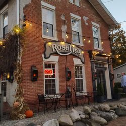 Rosalies Roadhouse - Restaurant