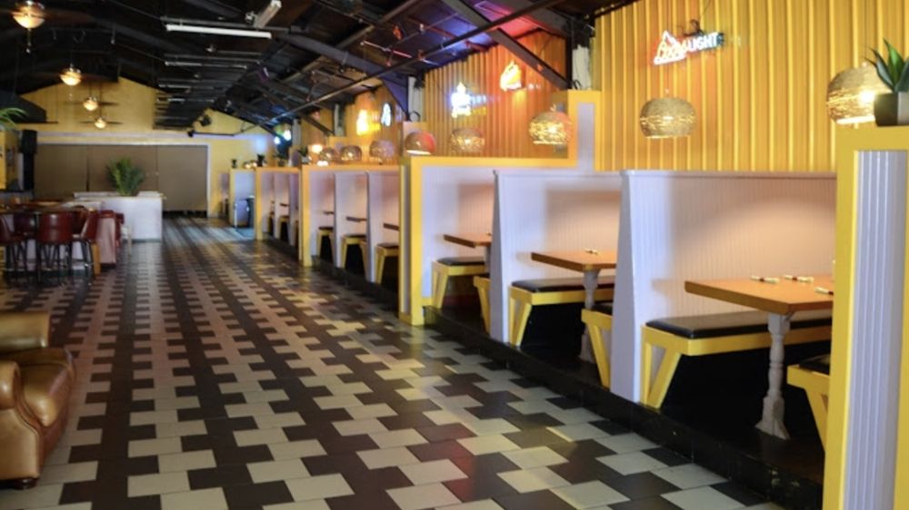 COCONUT BEACH TACOS & CERVEZA Updated September 2024 105 Photos