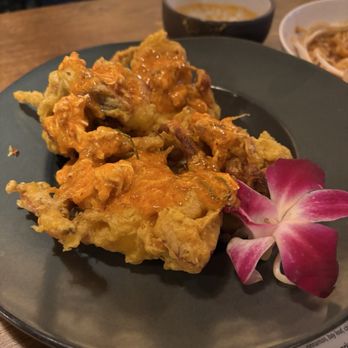 Elephant Ear Thai Restaurant - Asian Fusion Near Me - New York, New York Elephant Ear Thai Restaurant - Asian Fusion Near Me - New York, New York