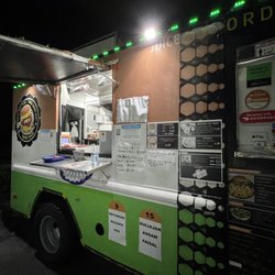 Pav Boti & Juice - Food truck