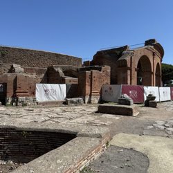 Teatro di Ostia