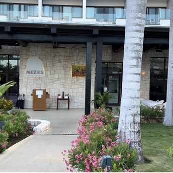 Dreams Playa Mujeres - Grounds of the resort - Hotels Near Me - Cancun, ROO Dreams Playa Mujeres - Grounds of the resort - Hotels Near Me - Cancun, ROO