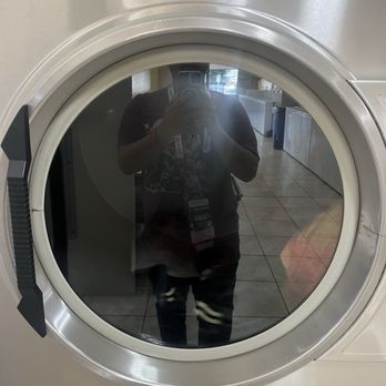 Lee Laundromat - Laundromat Near Me - San Jose, California Lee Laundromat - Laundromat Near Me - San Jose, California
