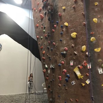 Vertical Hold Rock Climbing Gym - Gyms Near Me - San Marcos, California