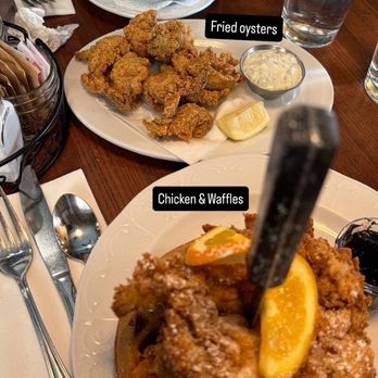 Screen Door Eastside - Vegetarian Mushroom Gravy, Fried Oysters, Chicken & Waffles - 2 Piece - Southern Near Me - Portland, Oregon