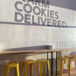 Insomnia Cookies