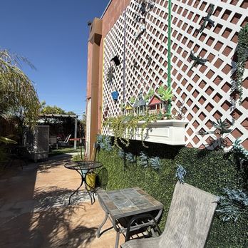 The Handlebar Pub & Grill - Pubs Near Me - Apache Junction, Arizona