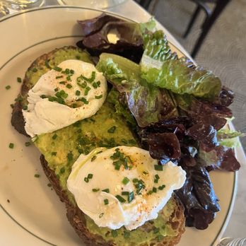 Pastis Miami - Avocado toast - French Near Me - Miami, Florida