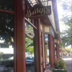 Bailey's In the Village - Bailey's In The Village! Where the staff and service is as excellent as the nummy nummy food!! So good!