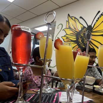 Madres Brunch - Mimosa flight - Breakfast & Brunch Near Me - Whittier, California Madres Brunch - Mimosa flight - Breakfast & Brunch Near Me - Whittier, California