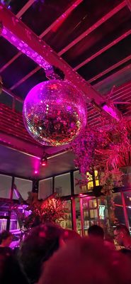 The DL | Best Rooftop Lounge NYC by null