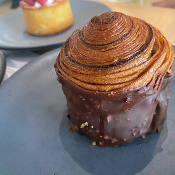 Bachour - Chocolate hazelnut croissant - Bakeries Near Me - Coral Gables, Florida Bachour - Chocolate hazelnut croissant - Bakeries Near Me - Coral Gables, Florida