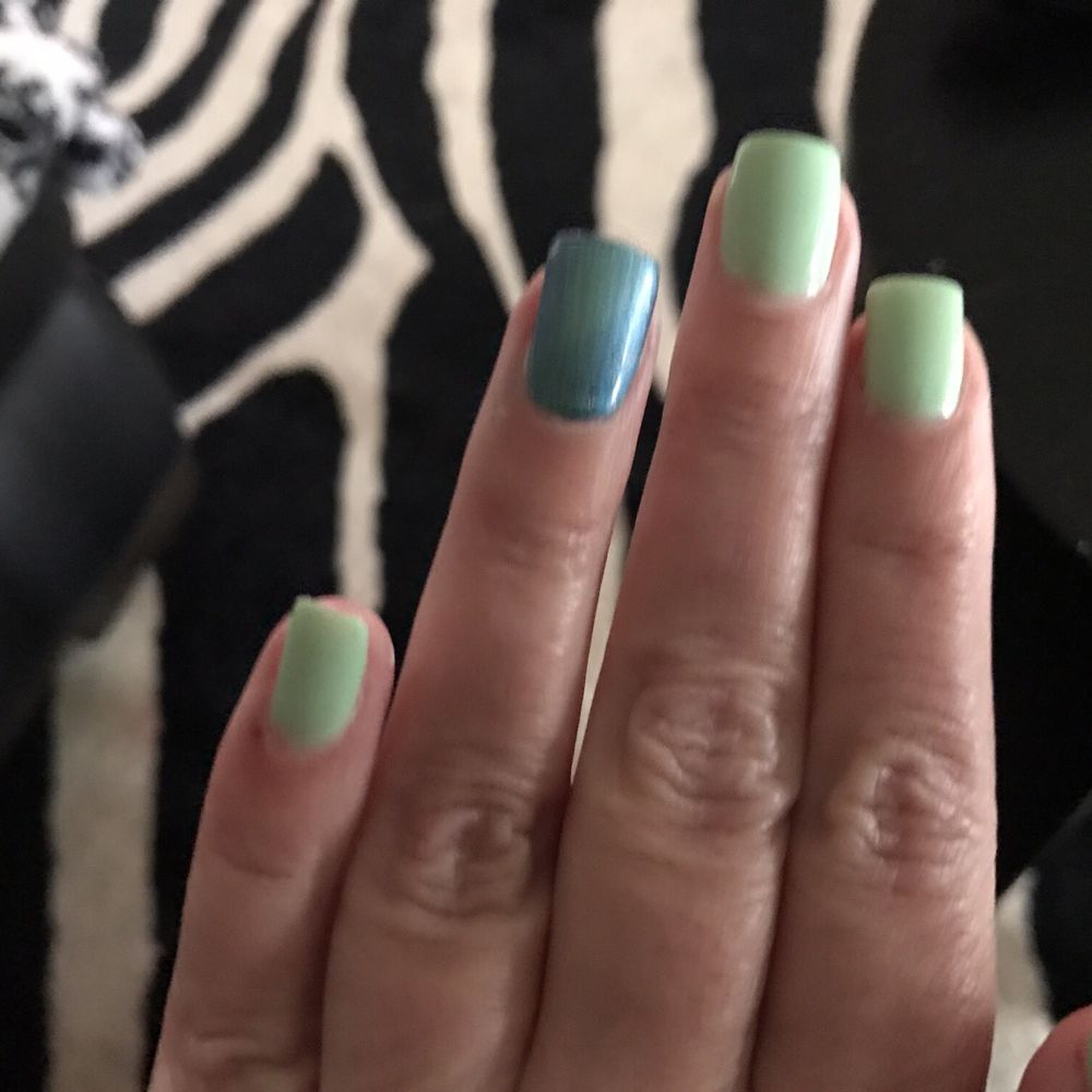 Janelle's Salon - Troy - Nail Salons Near Me - Troy, Michigan