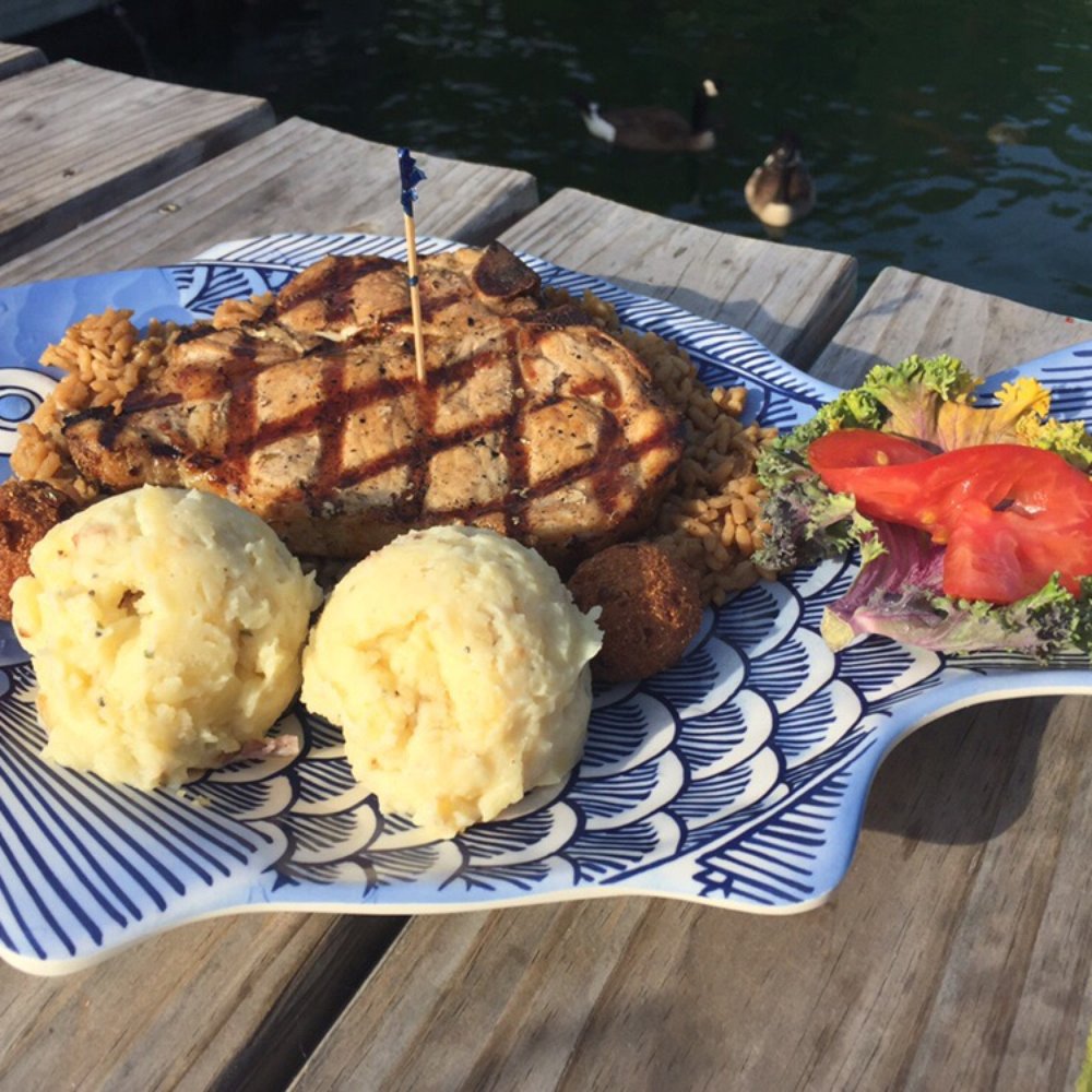 Top 10 Best Seafood Restaurants near Tullahoma, TN Last Updated July