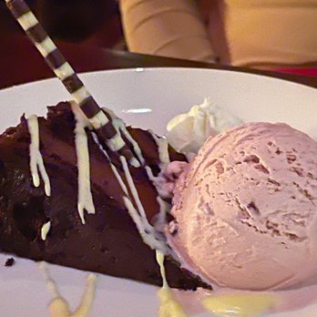 David Burke Prime - Chocolate Fudge Cake - Steakhouses Near Me - Mashantucket, Connecticut