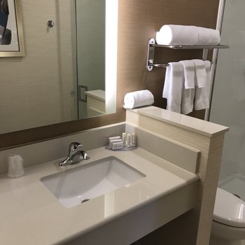 Fairfield by Marriott Inn & Suites Uncasville Mohegan Sun Area - Hotels Near Me - Uncasville, Connecticut