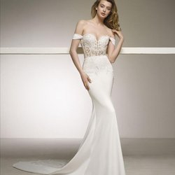Elegant Lace Bridals - Pronovias